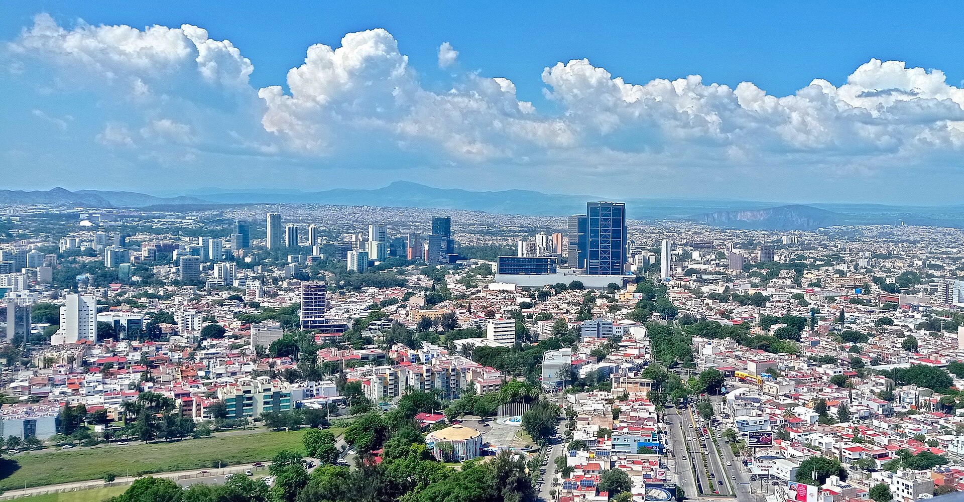 Guadalajara (GDL) — aeropuerto internacional, photo via Wikimedia Commons (Wikipedia summary image)